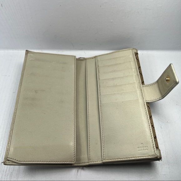 Gucci Wallet - Picture 3 of 10